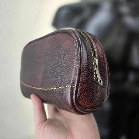 Parker Men's Luxury Zip-close Nesting Leather Toiletry BAG (set of 2) - Picture 6 of 9